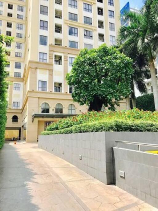 Apartment Price One Br Apartment/ben Don Ho Chi Minh City